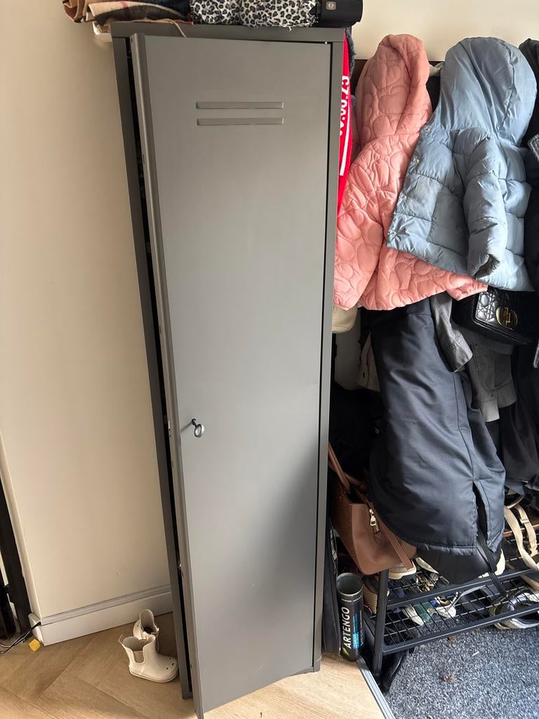Gratis Lockerkast - van Ikea, Ophalen, Gebruikt