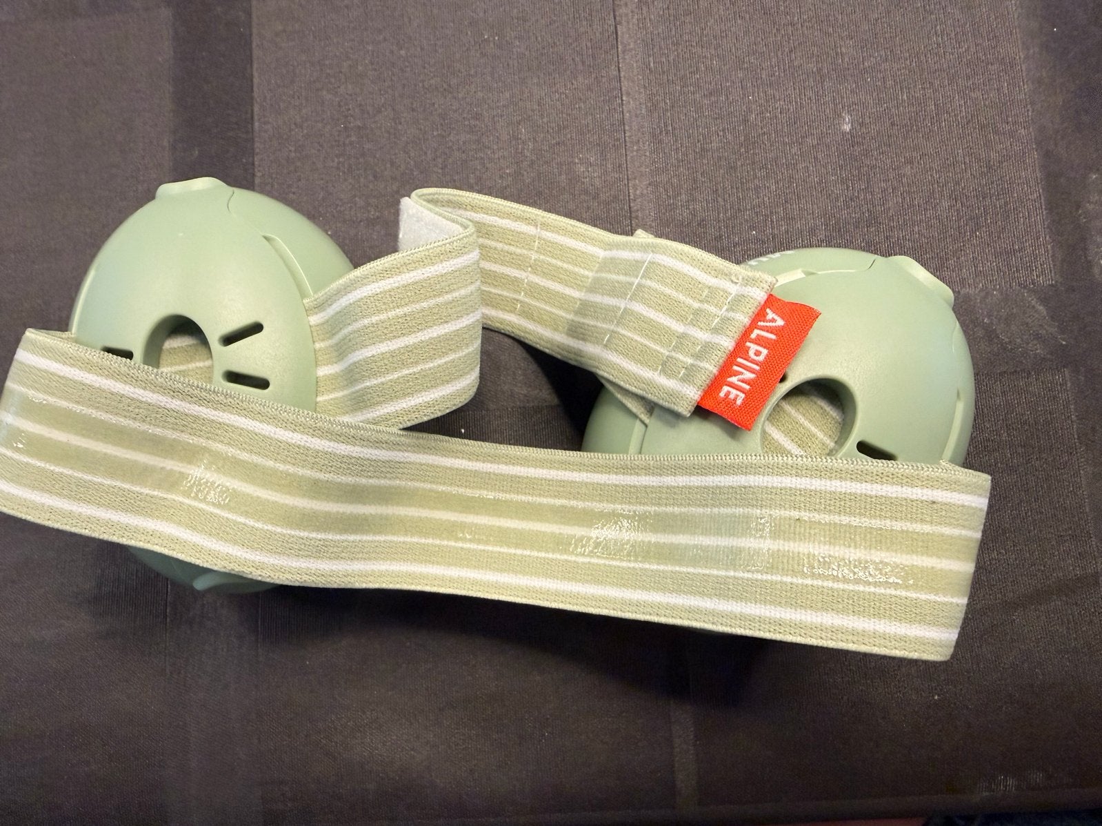 Alpine Muffy Baby Gehoorbescherming - Zo goed als nieuw, Kinderen en Baby's, Overige Kinderen en Baby's, Ophalen, Zo goed als nieuw