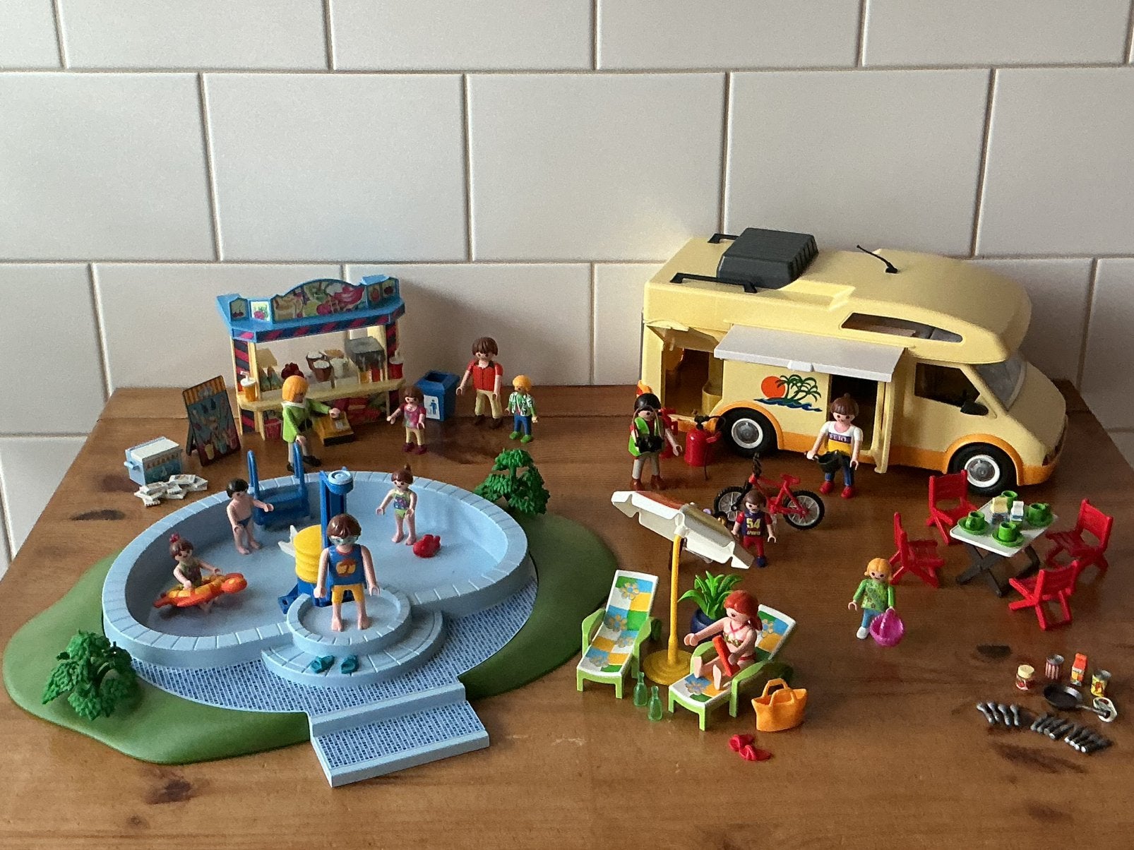 PLAYMOBIL UITGEBREIDE FAMILIE CAMPER 🍧 🍨 SUPER LEUK !!, Ophalen of Verzenden, Gebruikt