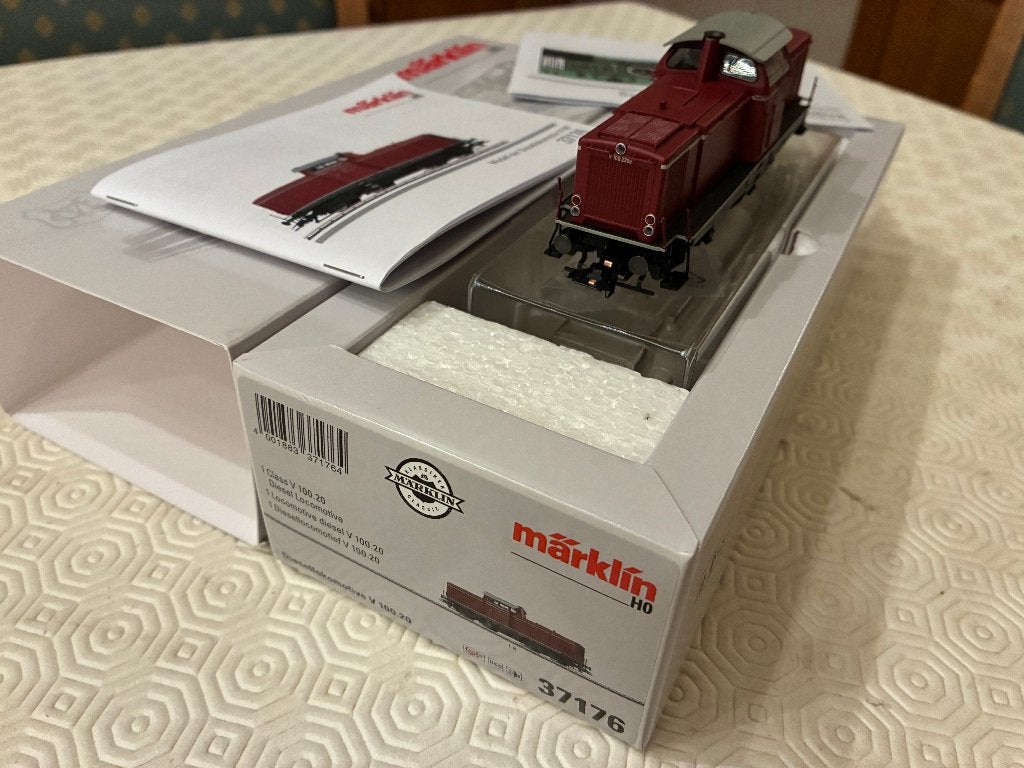 Marklin 37176 V100 MFX SOUND, Wisselstroom, Locomotief, Ophalen of Verzenden, Zo goed als nieuw
