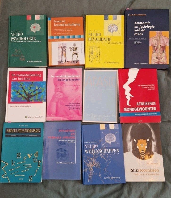 Diverse studieboeken Logopedie & Neurowetenschappen, Ophalen of Verzenden, Beta, Zo goed als nieuw, HBO