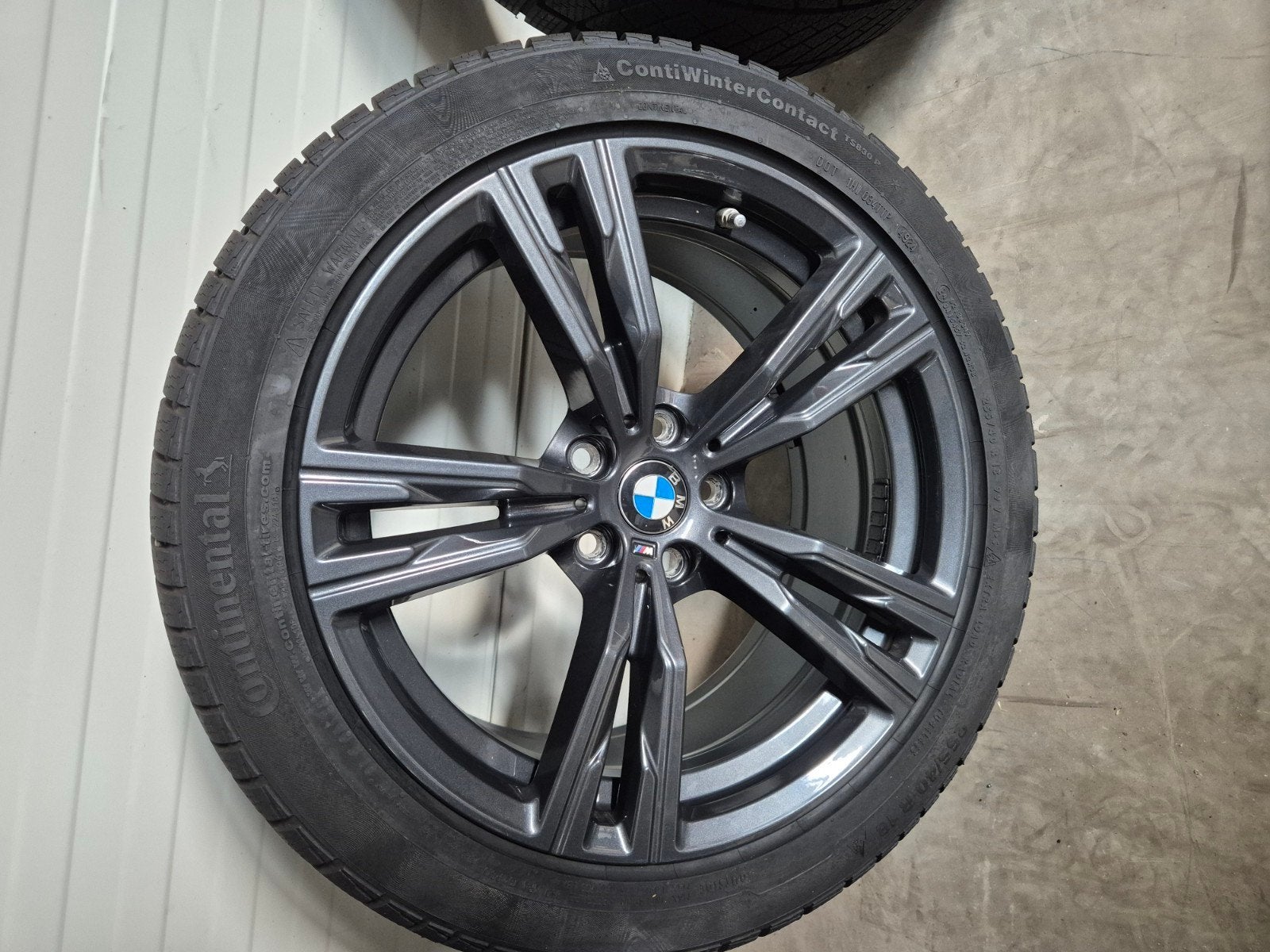 BMW Z4 winterset met zgan Continental winterbanden, Auto-onderdelen, 18 inch, Gebruikt, 255 mm, Banden en Velgen