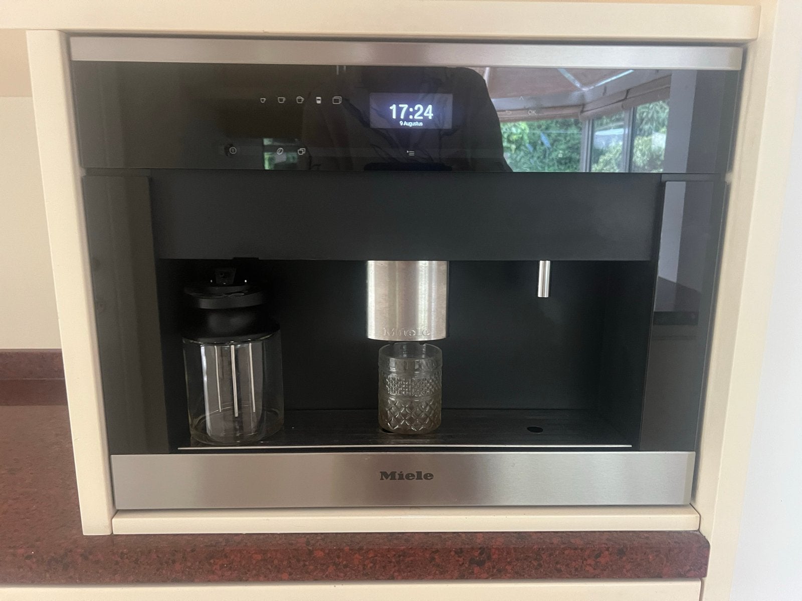 Miele CVA6401 Inbouw Koffiemachine, Witgoed en Apparatuur, Koffiezetapparaten, Ophalen, 10 kopjes of meer, Koffiemachine, Koffiebonen
