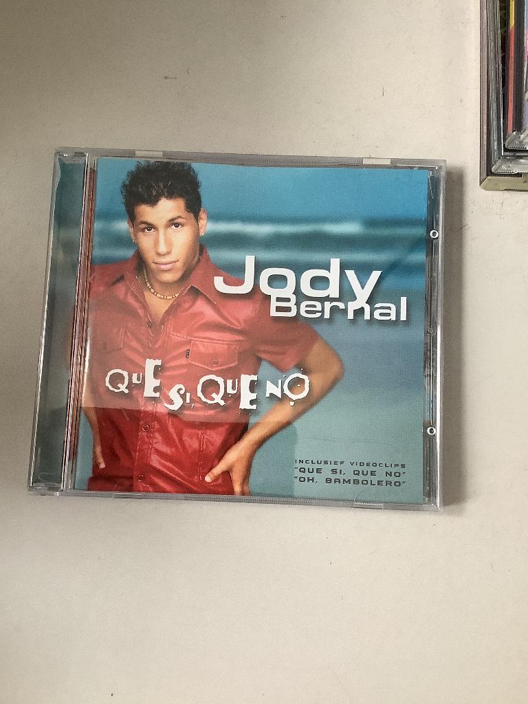 Jody Bernal,queso,queno., Verzenden, Zo goed als nieuw