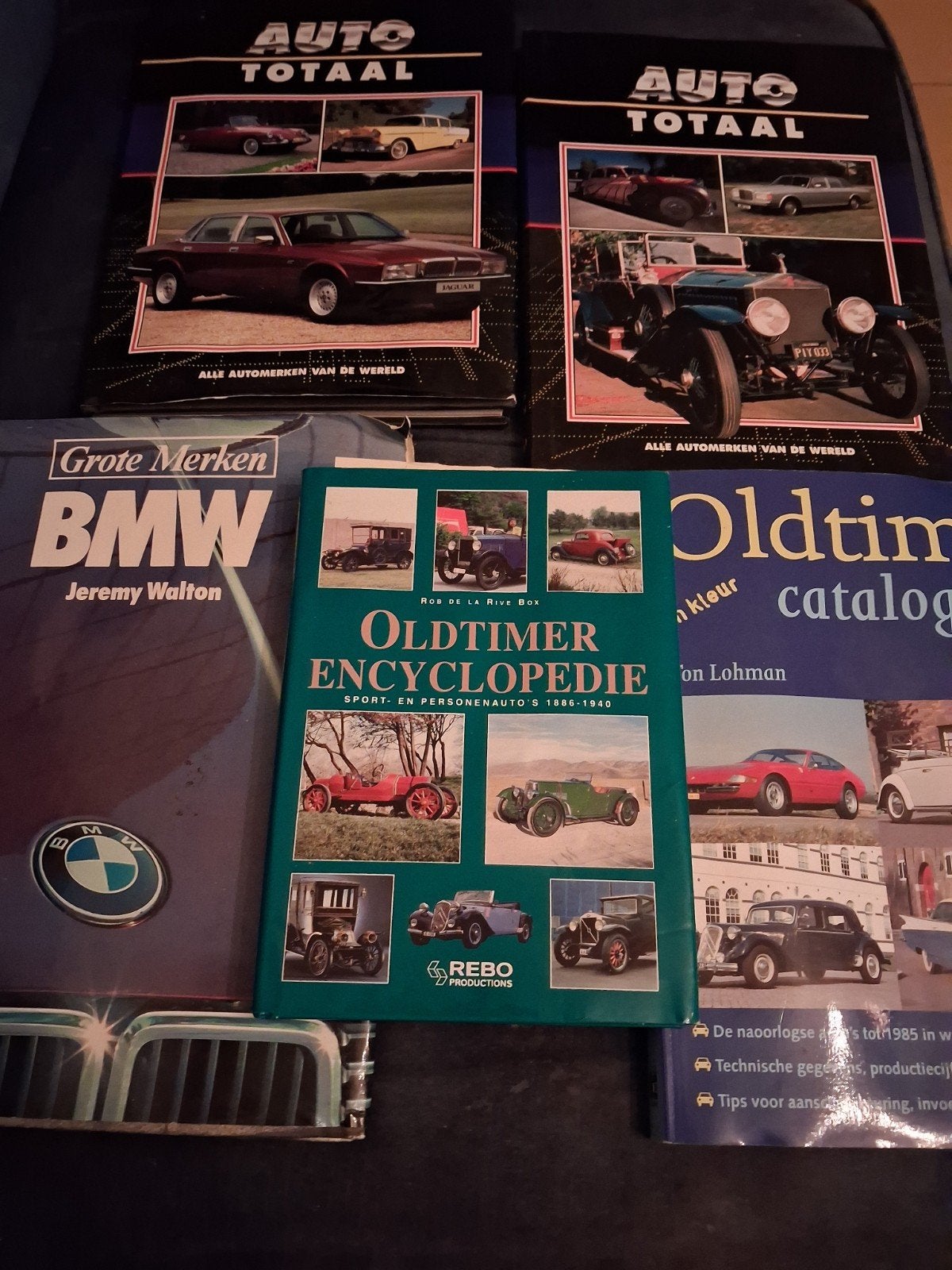 Boeken over auto's: BMW, Oldtimers en Auto Totaal, Boeken, Ophalen of Verzenden, Gelezen, BMW, Jeremy Walton, Ton Lohman, Rob de la Rive Box