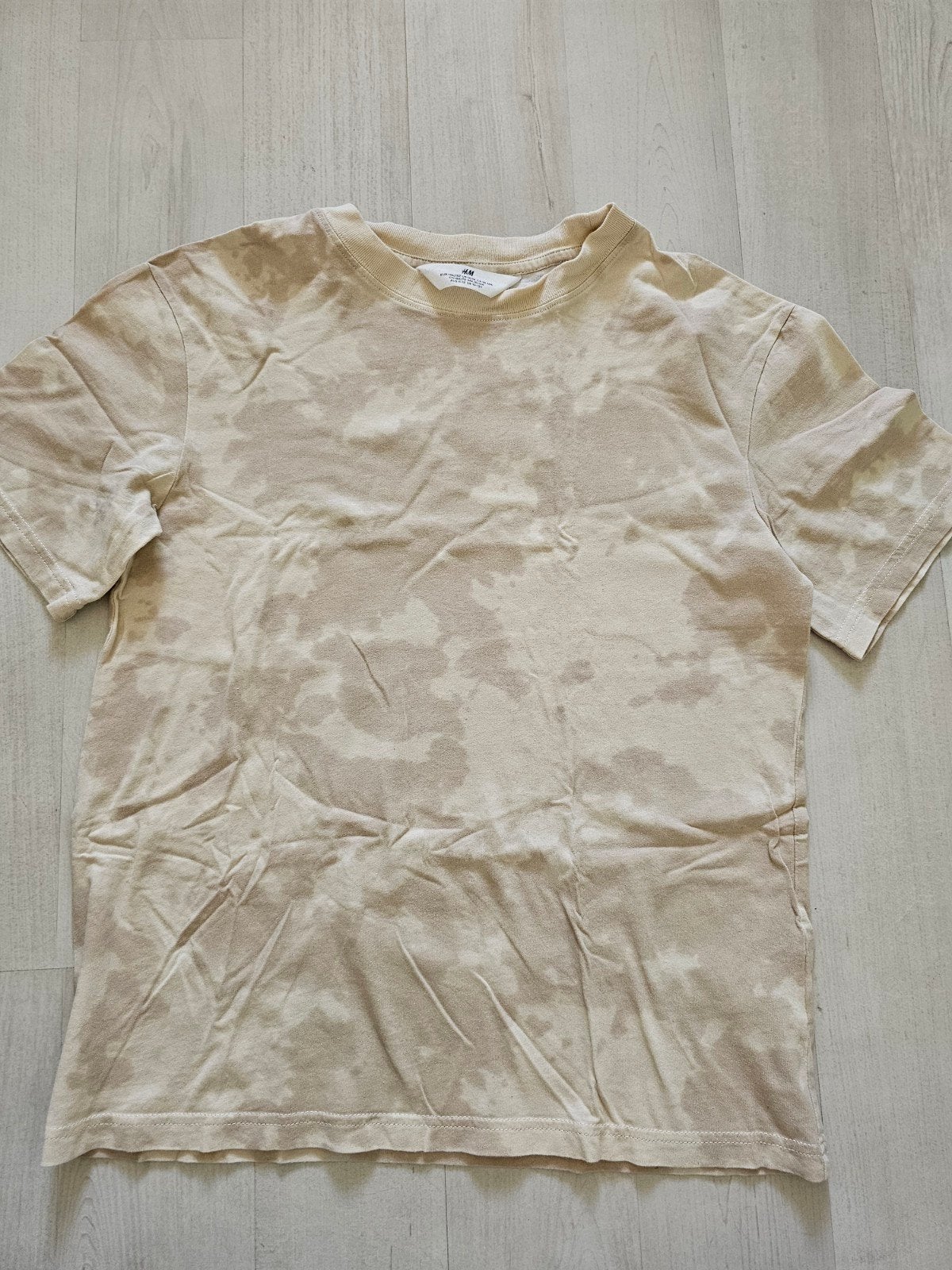 Nieuwstaat shirt beige camouflage H&M maat 146/, Kinderen en Baby's, Kinderkleding | Maat 146, H&M, Ophalen of Verzenden, Zo goed als nieuw