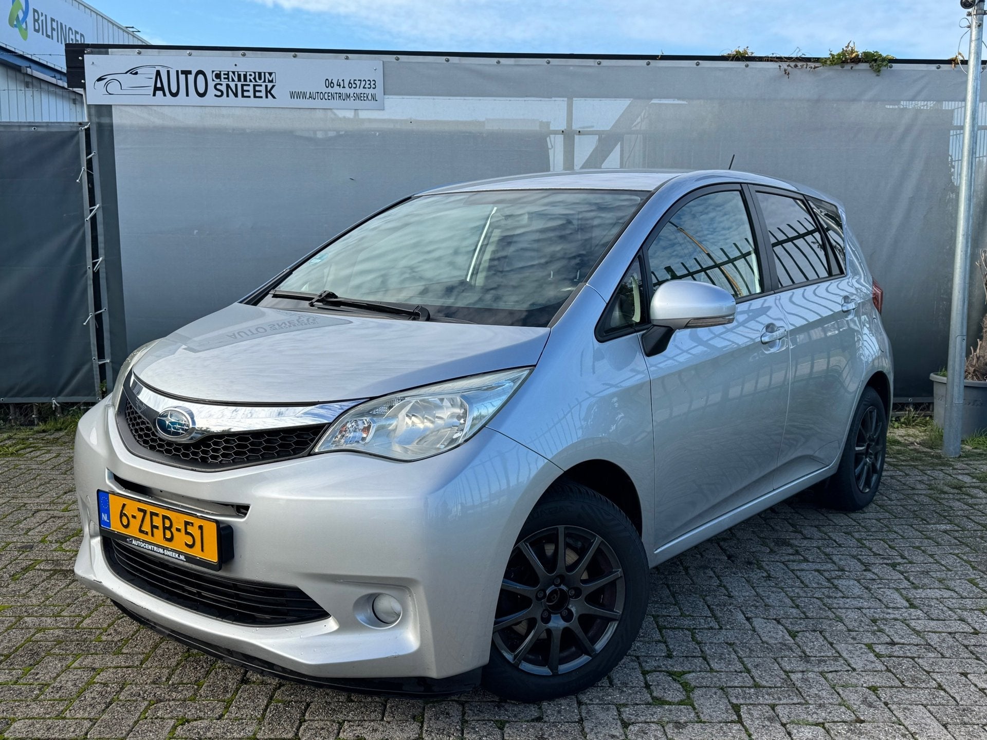 Subaru Trezia 1.3 Luxury - Airco - Elektr ramen - APK 07-27, Auto's, Voorwielaandrijving, Euro 5, Zwart, 1329 cc