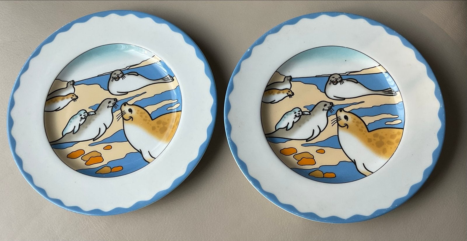 2 Kahla kinderborden met zeehondenmotief, Ophalen of Verzenden