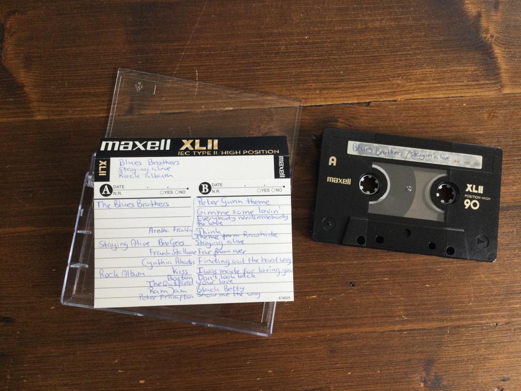 Cassettebandje met Blues Brothers, BeeGees en div rock, Cd's en Dvd's, Cassettebandjes, 1 bandje, Ophalen of Verzenden, Zo goed als nieuw