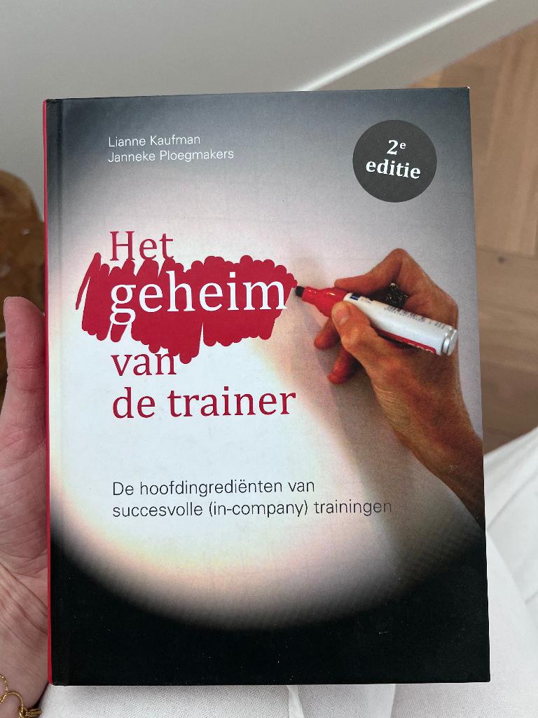 Handboek trainers, Zo goed als nieuw, Lianne kaufman & Janneke ploegmakers, Beta, HBO