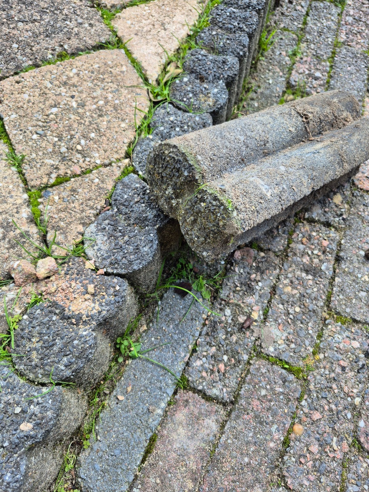 beton bandjes palissade, Tuin en Terras, Ophalen, Minder dan 100 cm