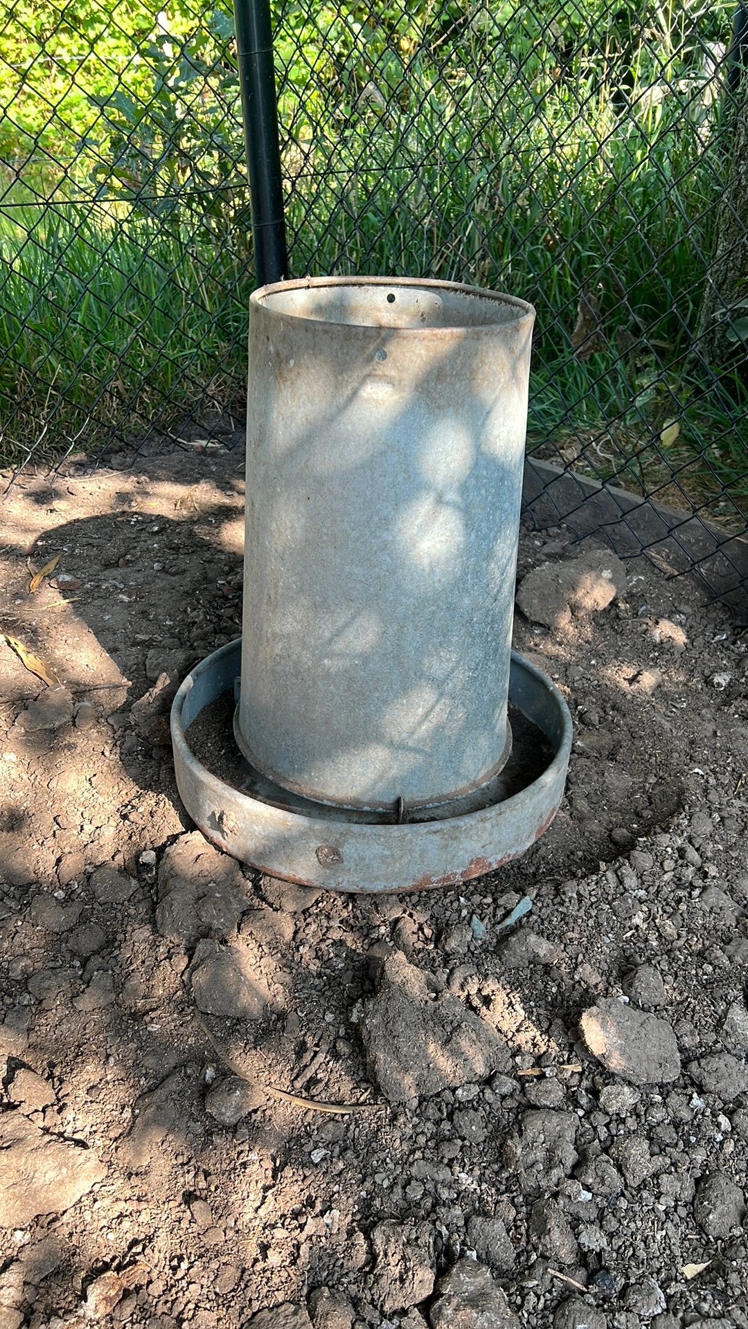 Voer silo kippen, Ophalen of Verzenden, Zo goed als nieuw, Drinken en Voederen