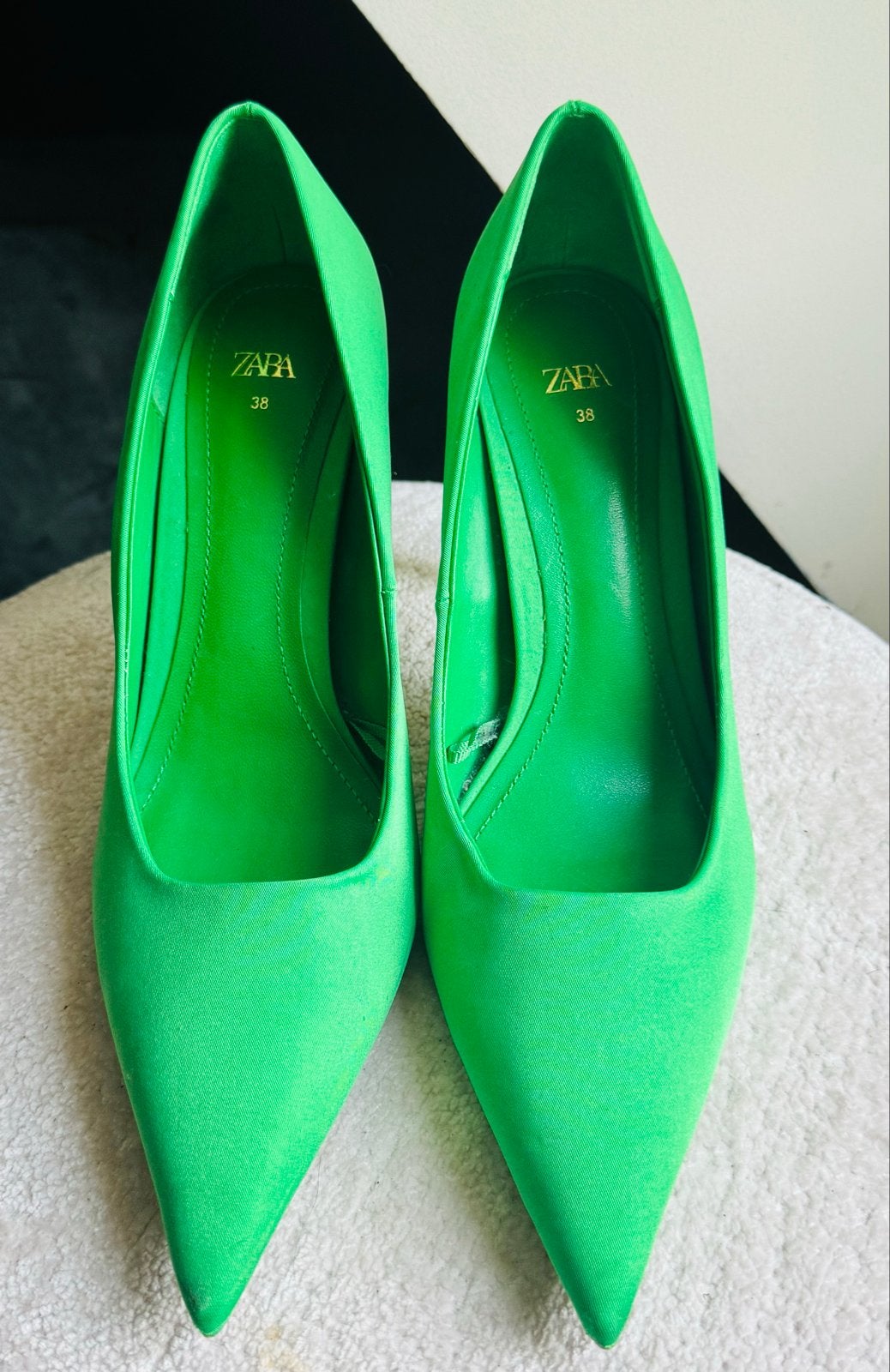 ZARA Groene Pumps Maat 38 - Zo goed als nieuw, Ophalen of Verzenden, Zo goed als nieuw, Groen, Pumps