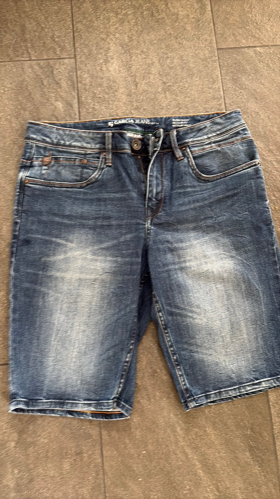 Garcia korte jeans, Ophalen of Verzenden, Zo goed als nieuw, Blauw, W32 (confectie 46) of kleiner