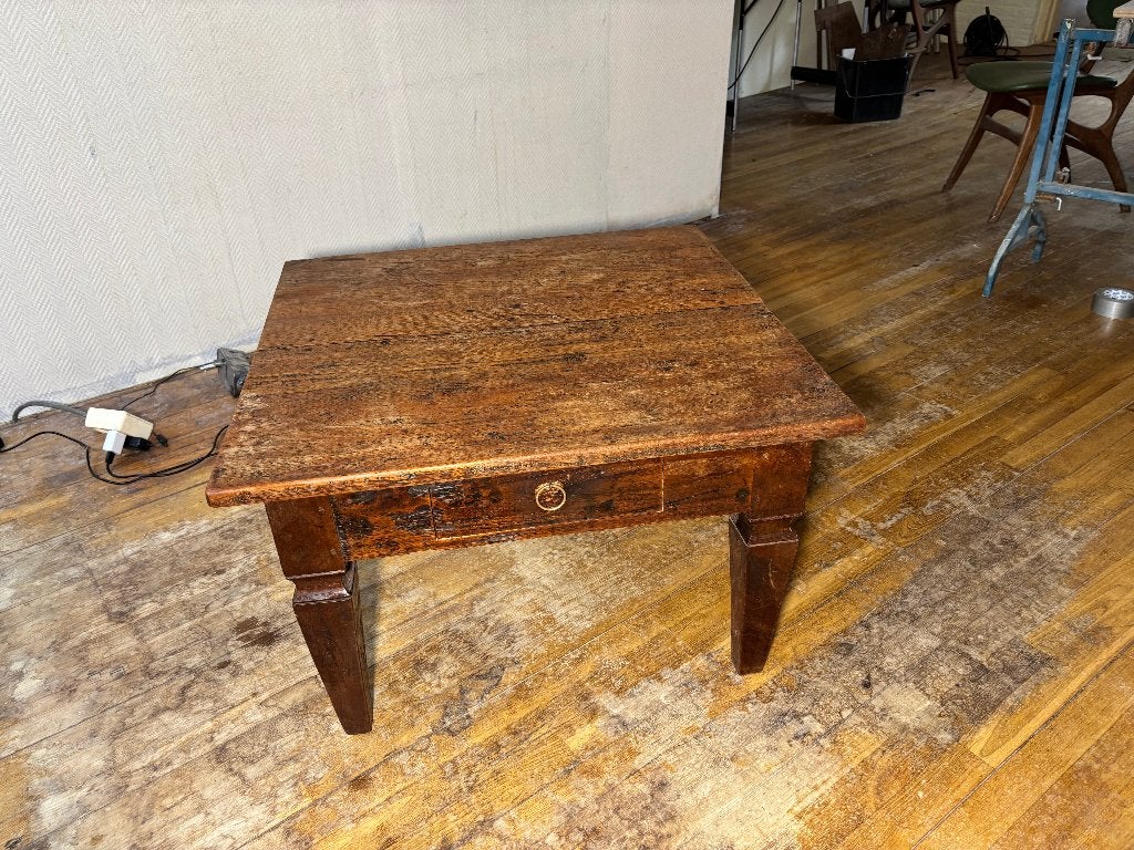 Oude teakhouten salontafel 80x 77 cm. 50 cm hoog. Met laden., Ophalen, Gebruikt, 50 tot 100 cm, 50 tot 100 cm