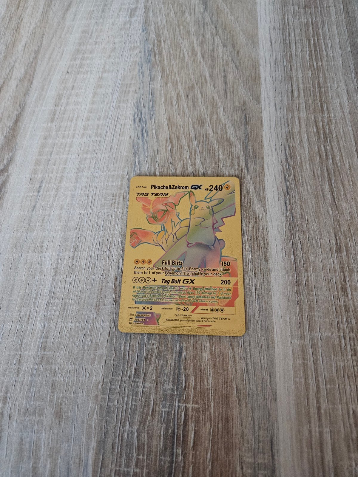 Pikachu&Zekrom GX gouden pokemon kaart, Ophalen of Verzenden, Zo goed als nieuw