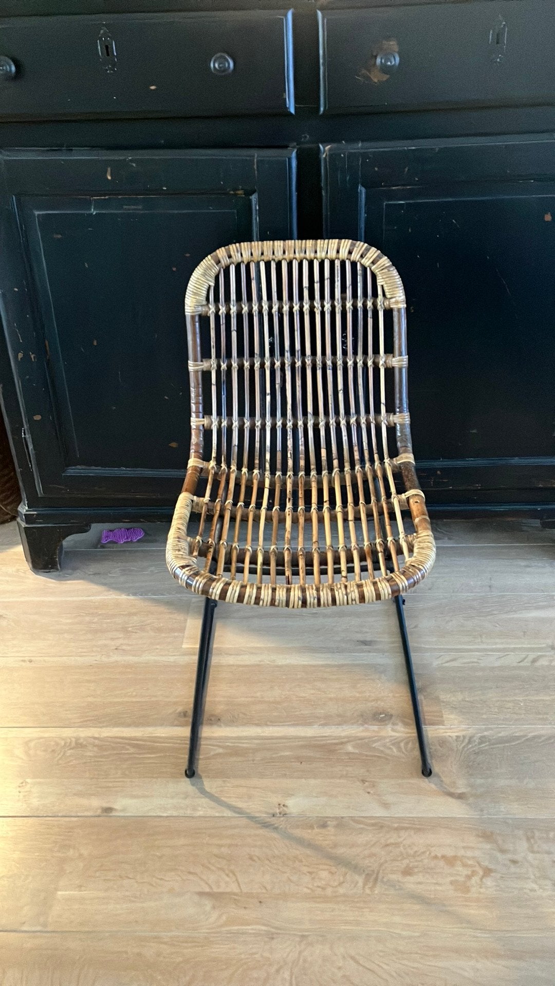 Rotan stoel, Huis en Inrichting, Ophalen, Zo goed als nieuw, Bruin, Eén