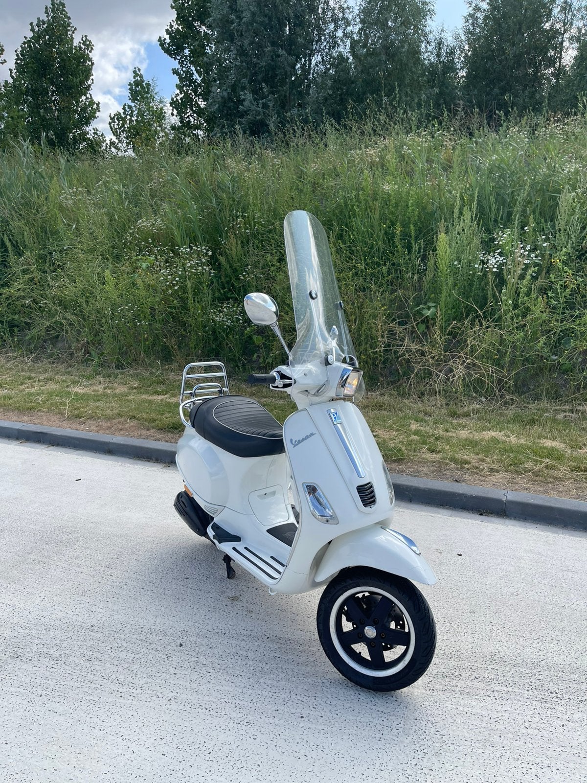 Vespa S50 4T 2012 snorscooter, Fietsen en Brommers, Scooters | Vespa, Ophalen, Vespa S, Zo goed als nieuw, Benzine