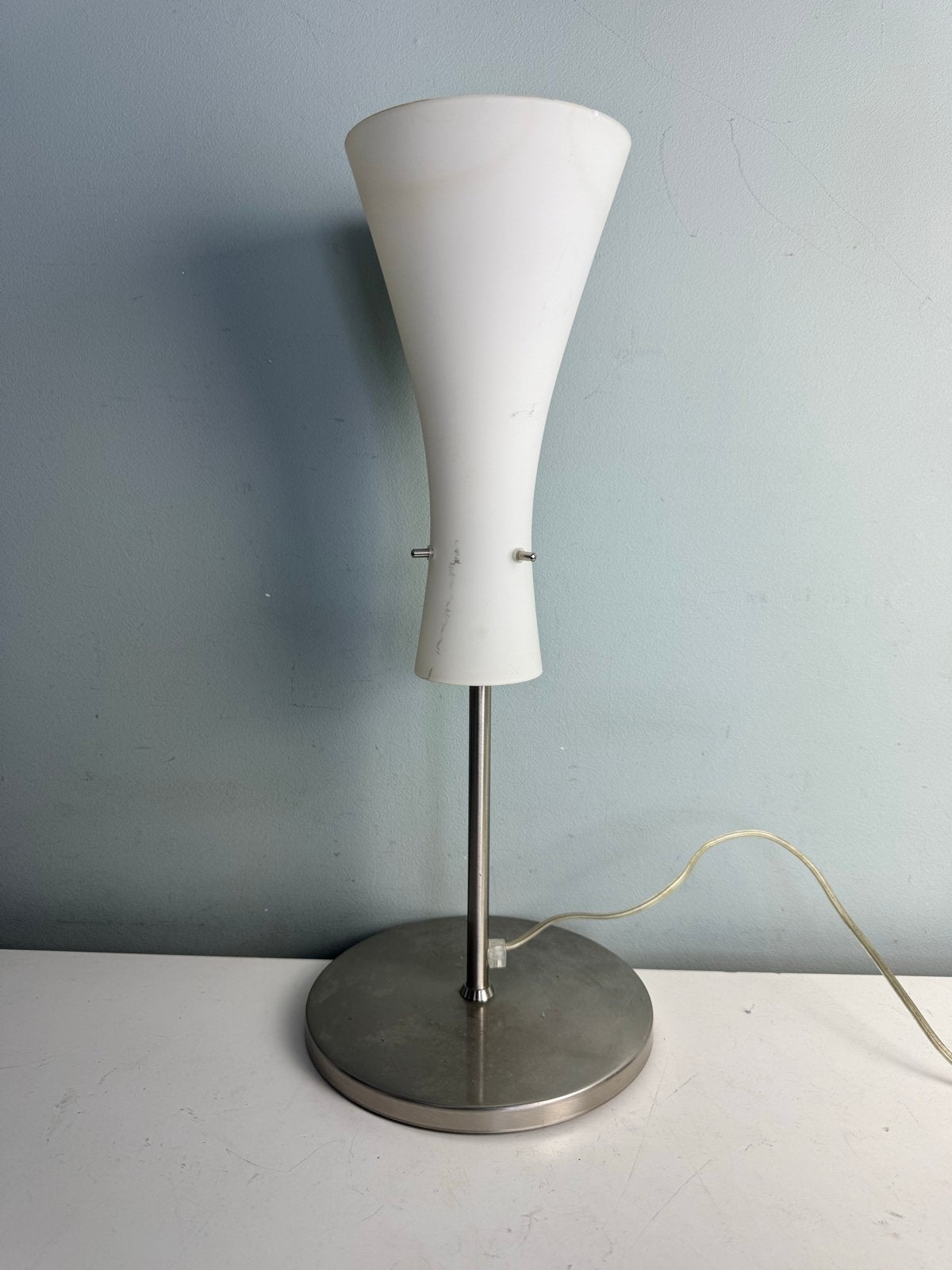 Retro Diabolo Tafellamp - Wit met Geborsteld Staal, Gebruikt, ?, ?, E27 (groot)
