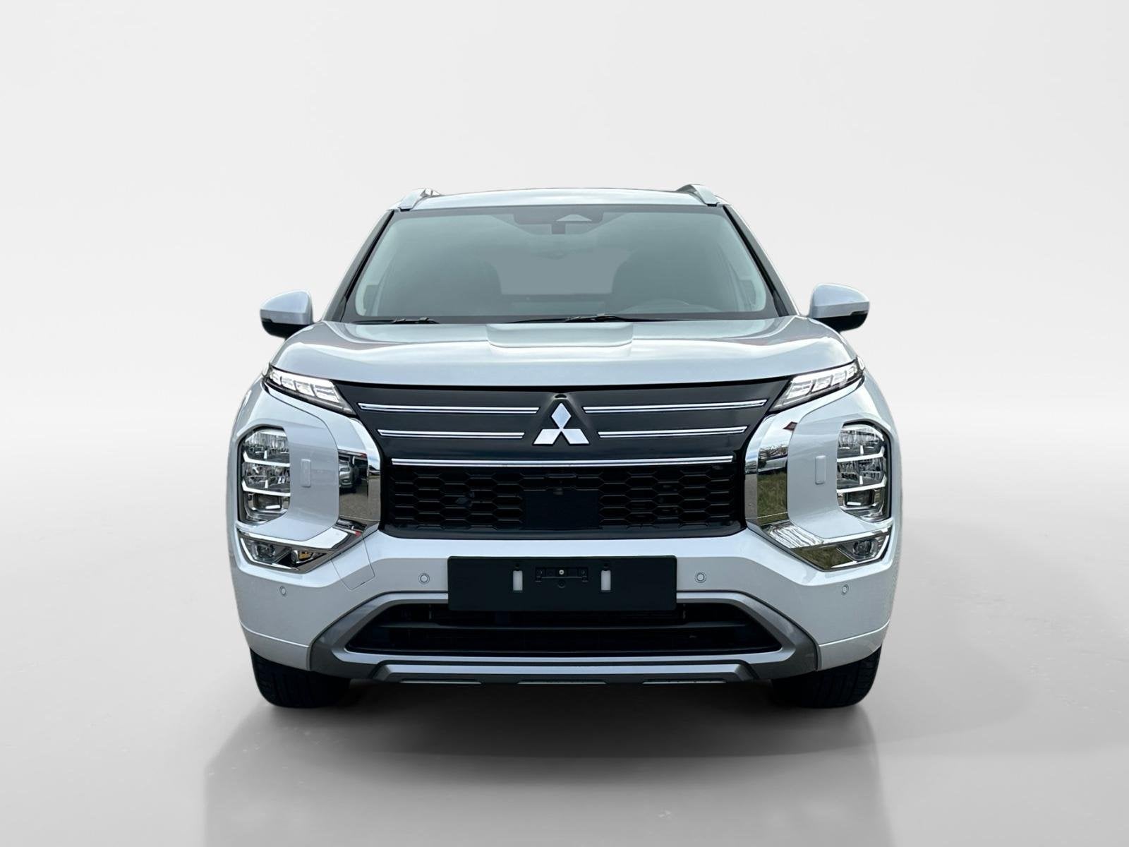 Mitsubishi Outlander 2.4 PHEV Instyle | 5.000 EURO KORTING |, Automaat, 2095 kg, Outlander, 4 cilinders