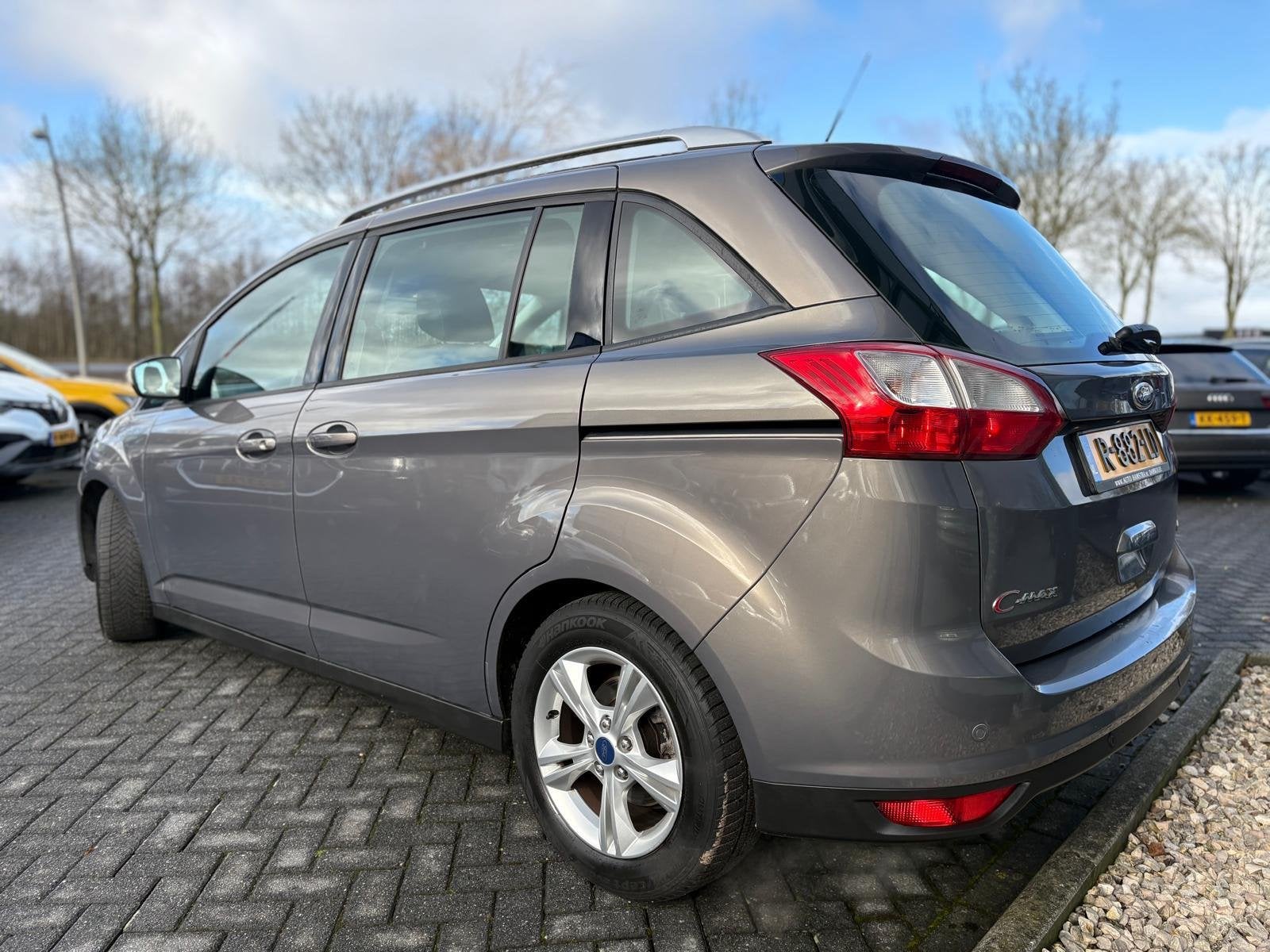 Ford Grand C-Max 1.0 Lease Trend | 7 Persoons | Stoel Verwar, Auto's, Ford, Voorwielaandrijving, Gebruikt, 7 stoelen, Handgeschakeld