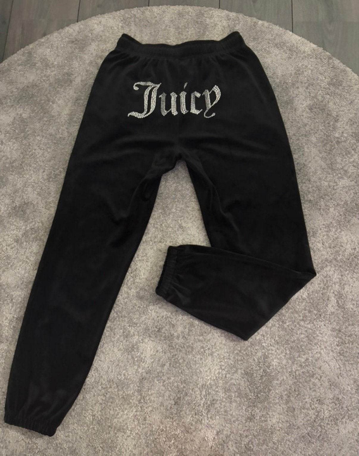 Orginele Juicy Couture broek velvet maat XS nieuw!, Kleding | Dames, Zwart, Nieuw, Ophalen of Verzenden, Maat 34 (XS) of kleiner