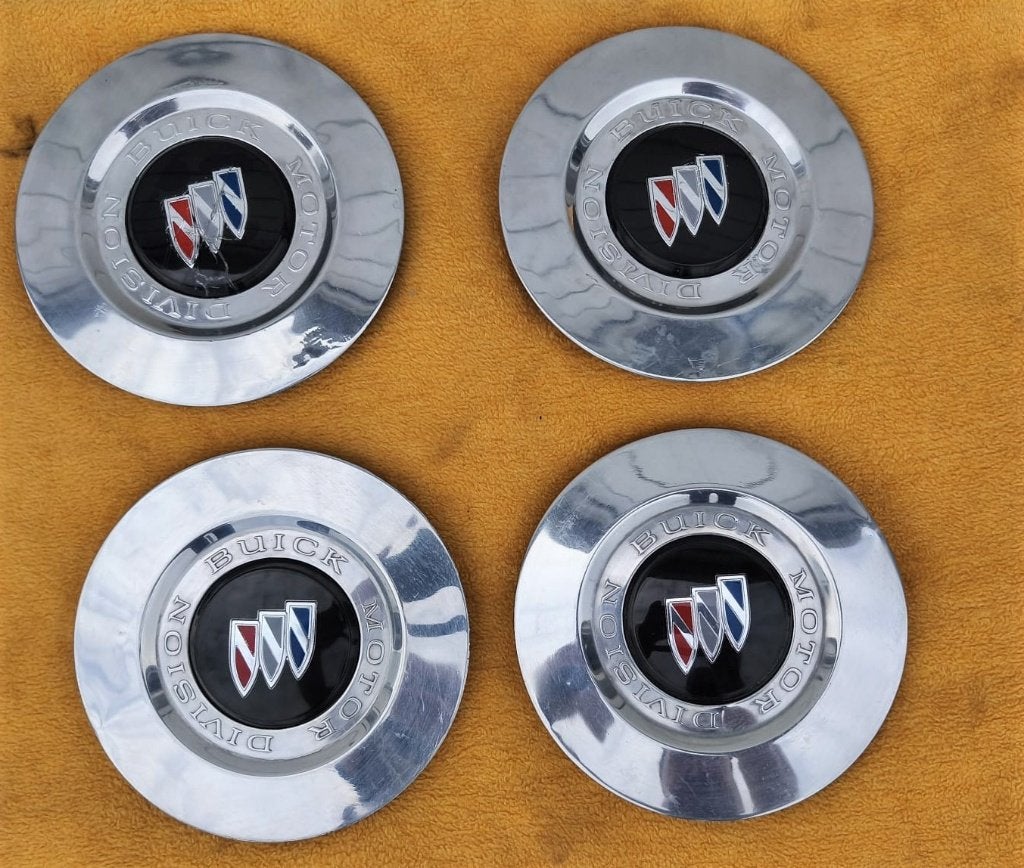 BUICK Roadmaster Center Caps, Ophalen of Verzenden, Gebruikt, Buick