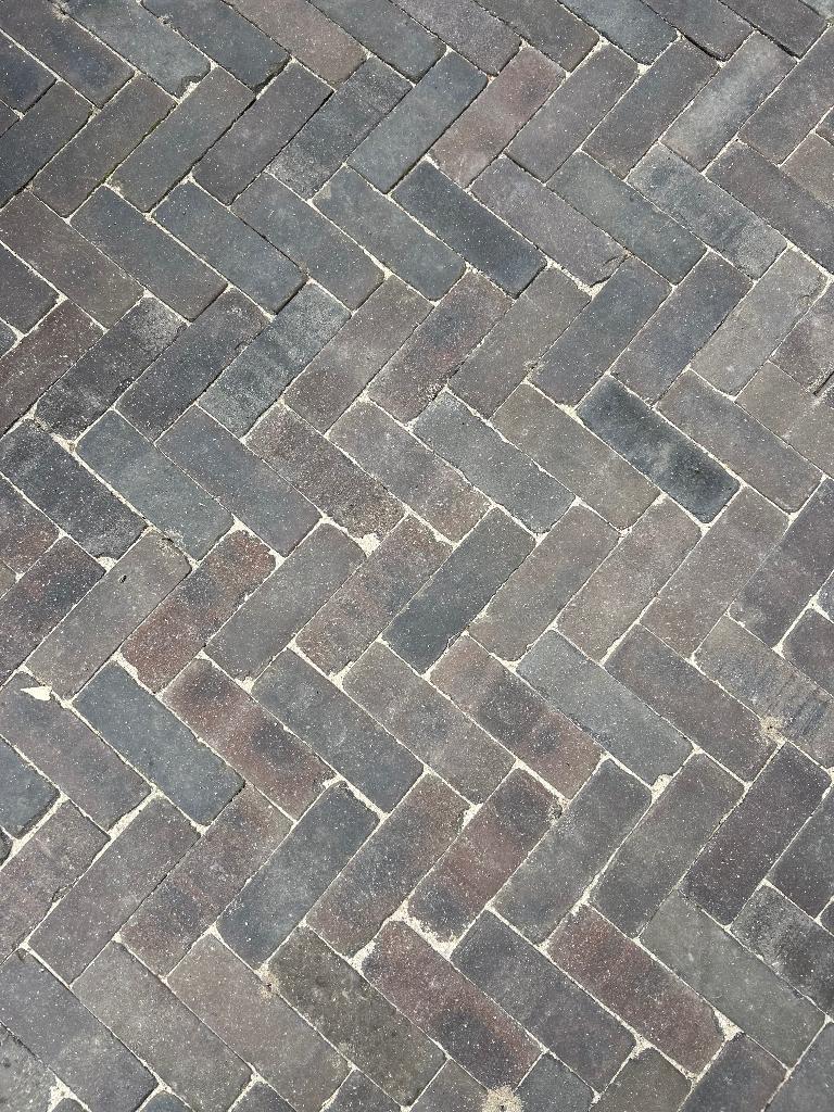 Dikformaat klinkers rood/paars 17m2, Ophalen, Klinkers, Zo goed als nieuw, 10 m² of meer
