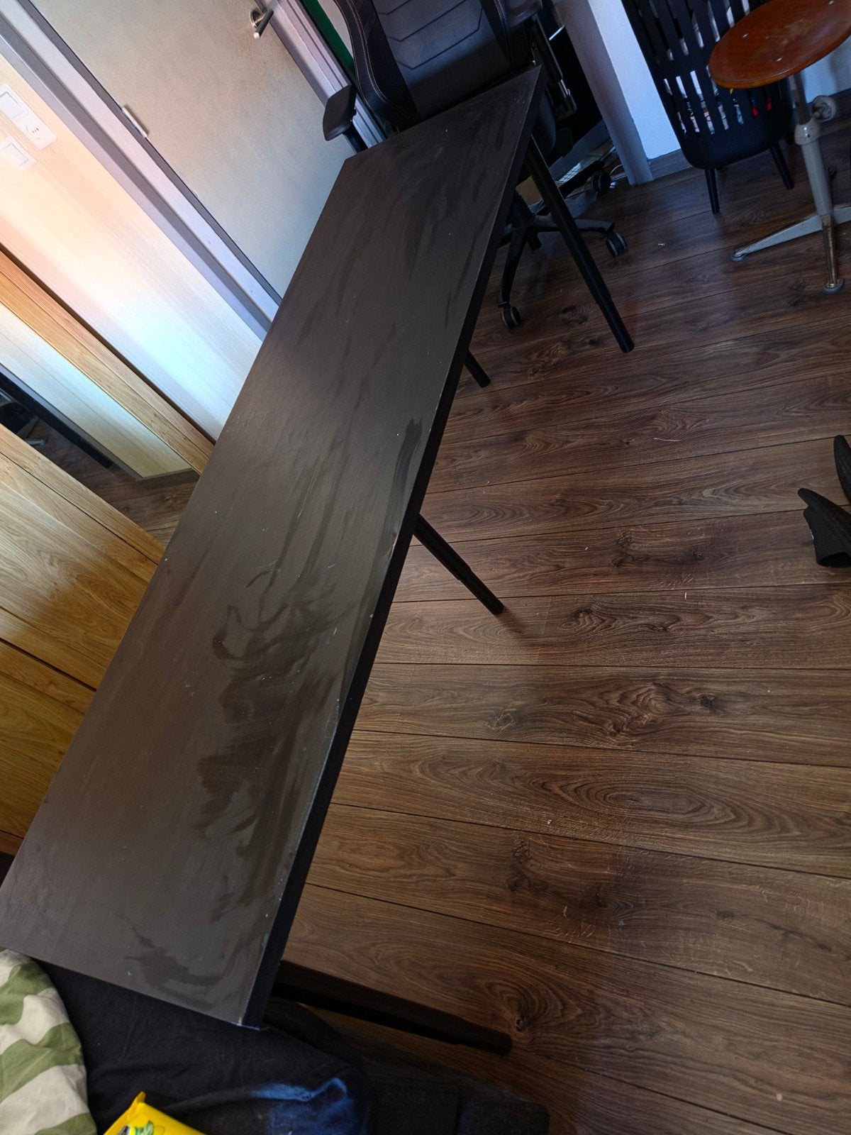 Ikea bureau, Huis en Inrichting, Bureaus, Ophalen, Zwart, Gebruikt, Kabelgoot