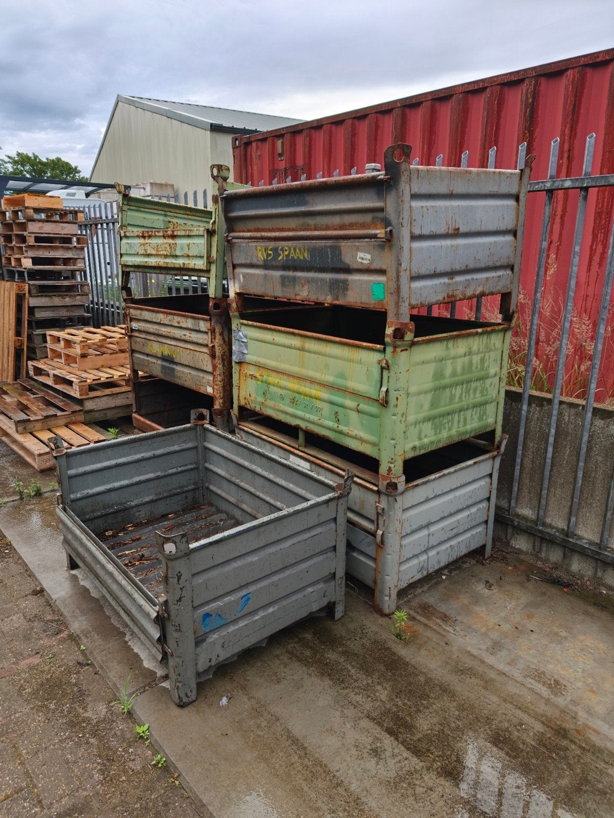 Gebruikte metalen stapelbakken/kisten voor opslag, Ophalen, Gebruikt, 100 cm of meer, 60 cm of meer