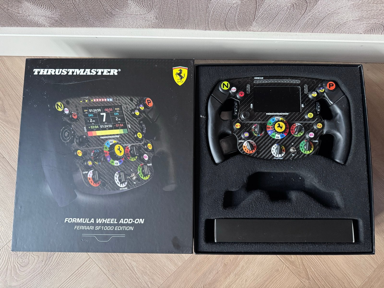 Thrustmaster Formula Wheel Add-On Ferrari SF1000 Edition, Ophalen, Racestuur, Force feedback, Zo goed als nieuw