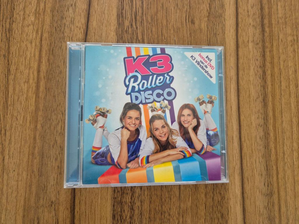 CD VAN K3  TITEL ROLLER  DISCO, Ophalen of Verzenden, Zo goed als nieuw, Muziek