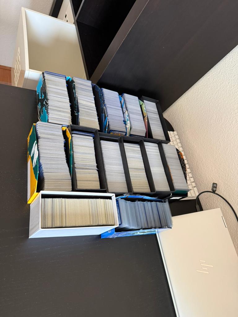 5000+ Holo Bulk Sword & Shield Pokémon, Ophalen of Verzenden, Zo goed als nieuw, Meerdere kaarten, Foil