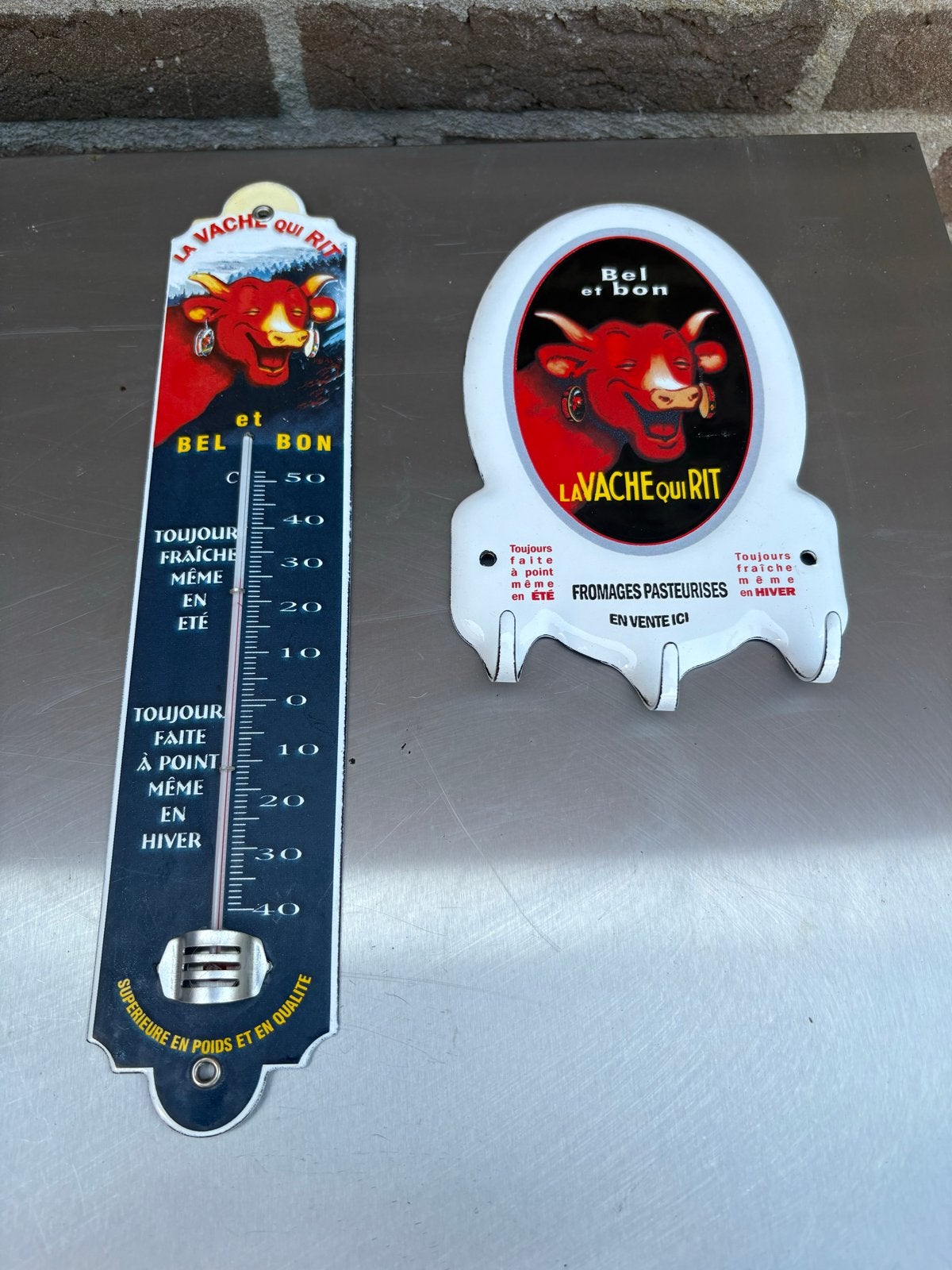 Vintage La Vache Qui Rit Emaille Thermometer en Haken, Verzenden, Zo goed als nieuw, Gebruiksvoorwerp