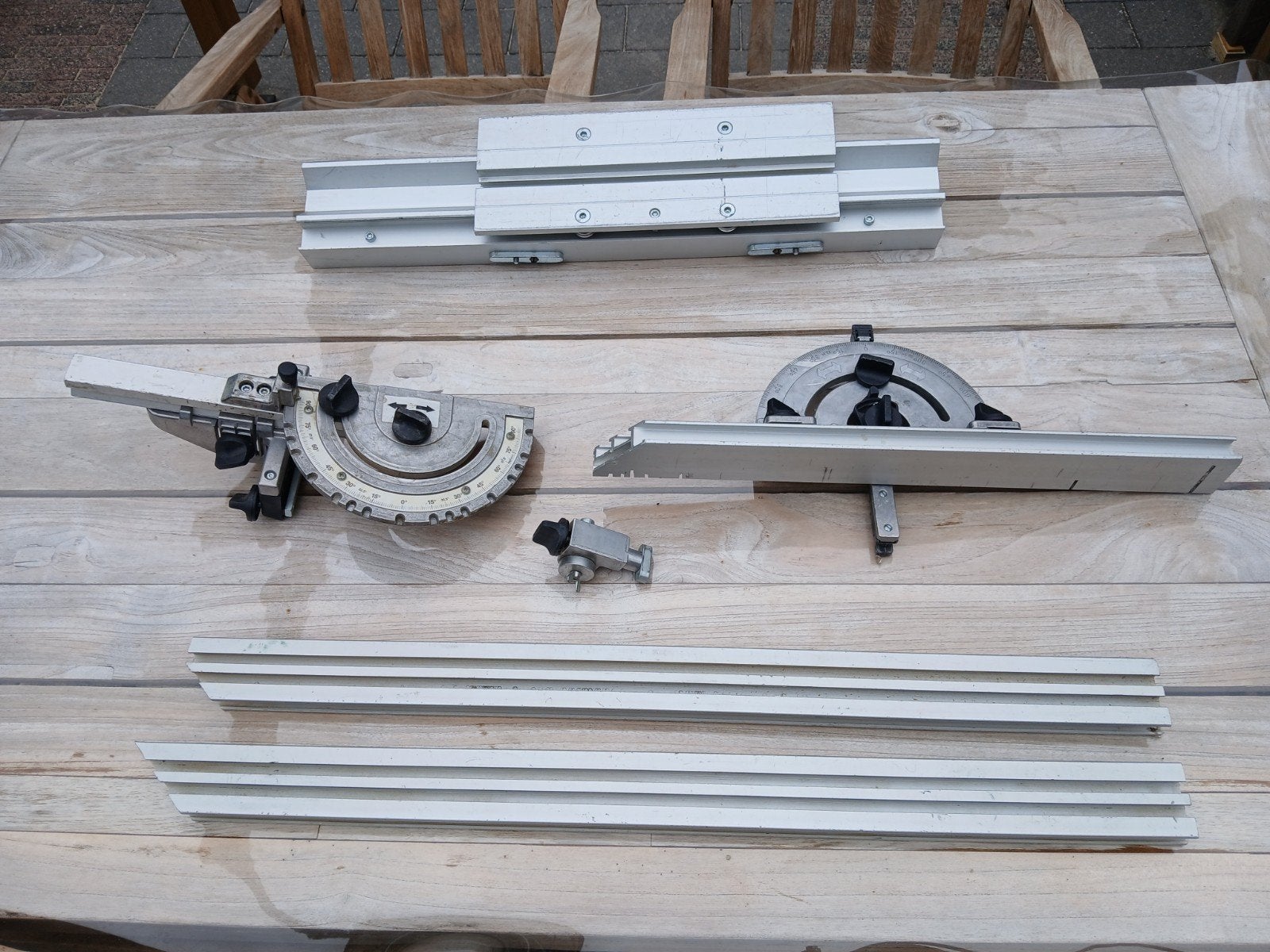 Festool basis zaagtafel onderdelen, Doe-het-zelf en Verbouw, Gereedschap | Zaagmachines, Ophalen, 1200 watt of meer, Cirkelzaag