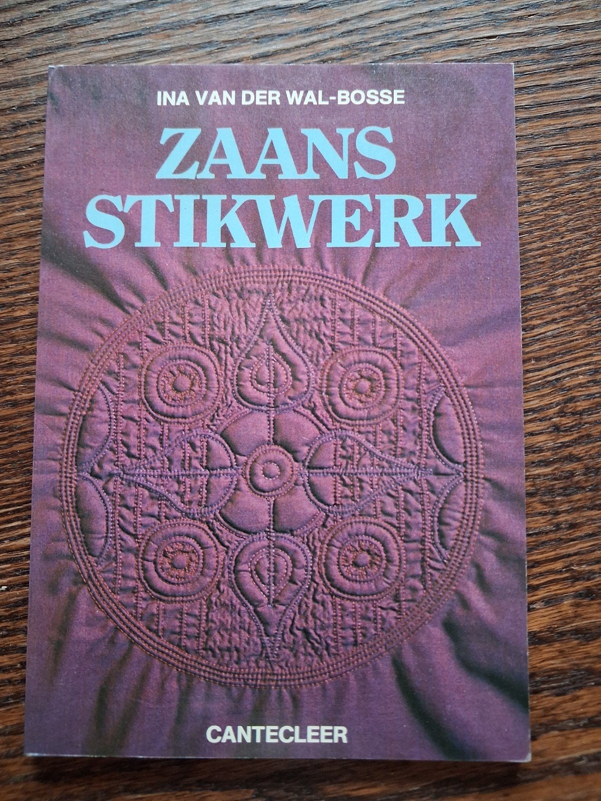Zaans Stikwerk - Ina van der Wal-Bosse, Ophalen, Zo goed als nieuw, Borduren en Naaien, Ina van der Wal-Bosse