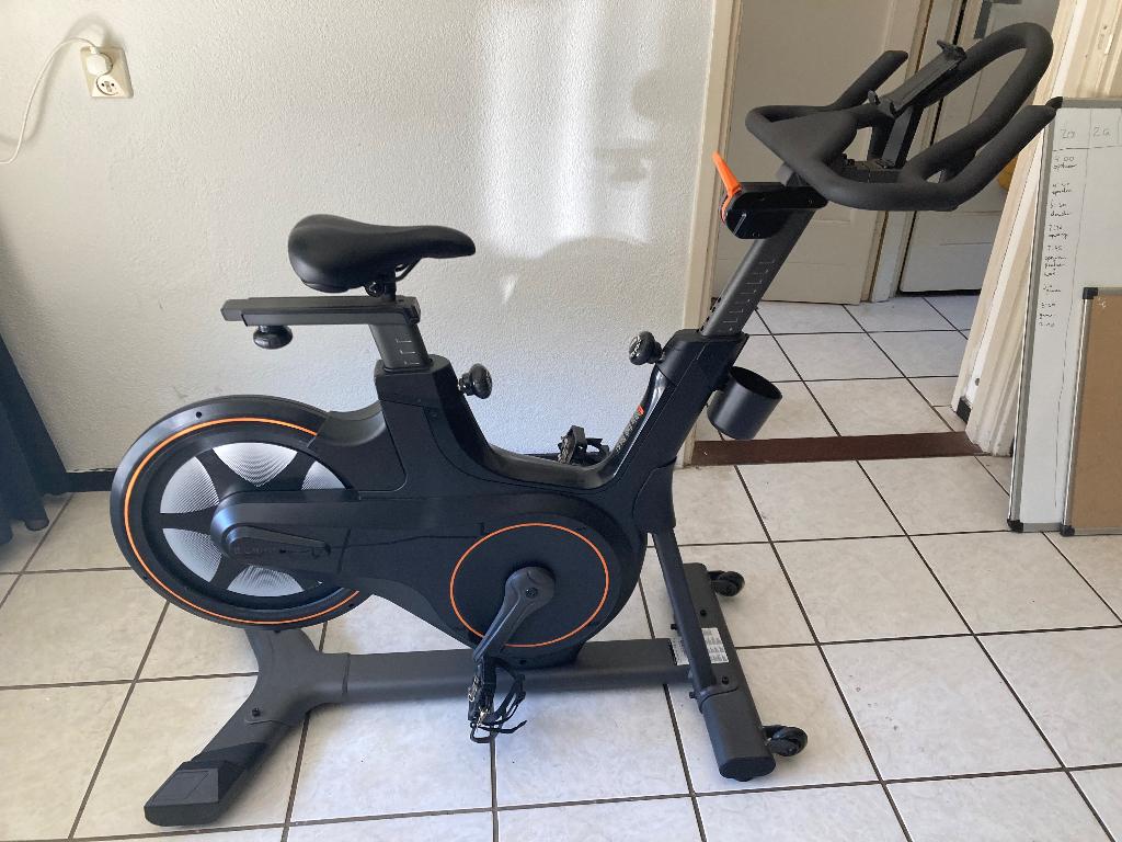 Hometrainer, Ophalen, Zo goed als nieuw, Metaal, Benen