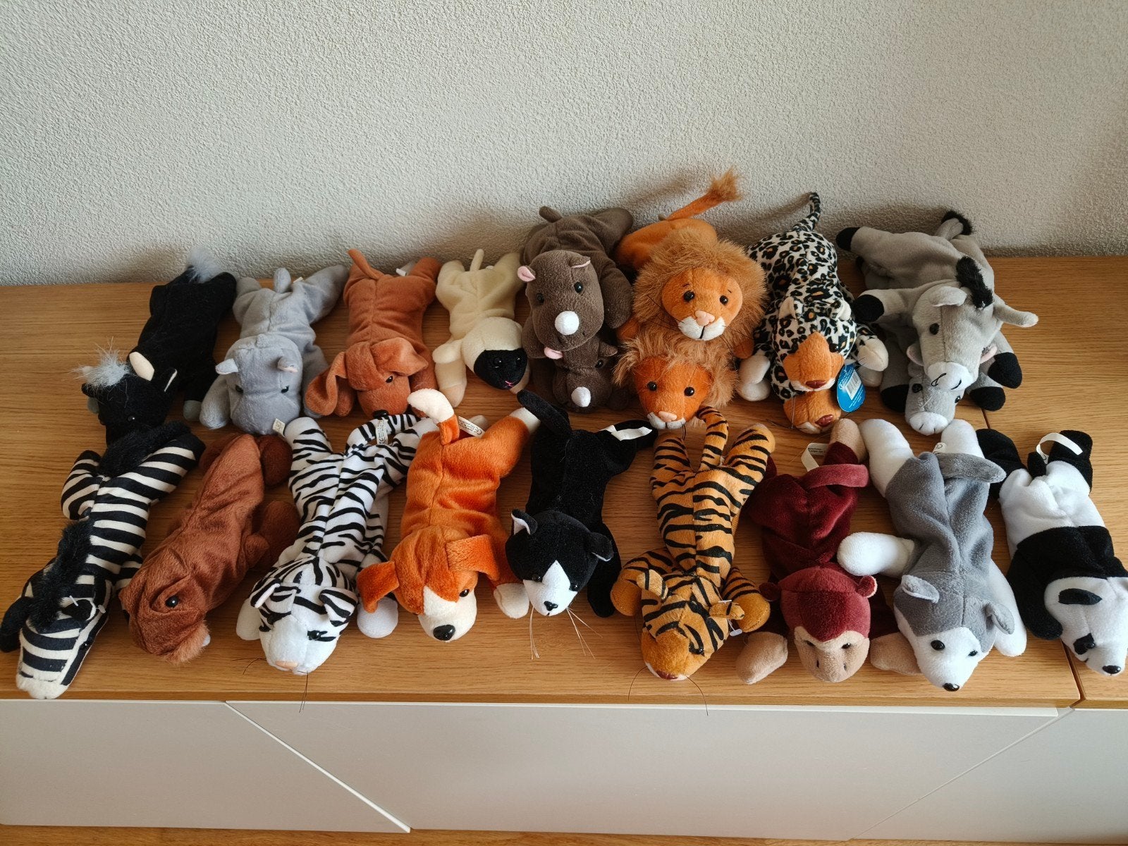 21 knuffeltjes. Leuk voor traktatie, Hobby en Vrije tijd, Feestartikelen, Ophalen, Nieuw, Feestartikel, Verjaardag