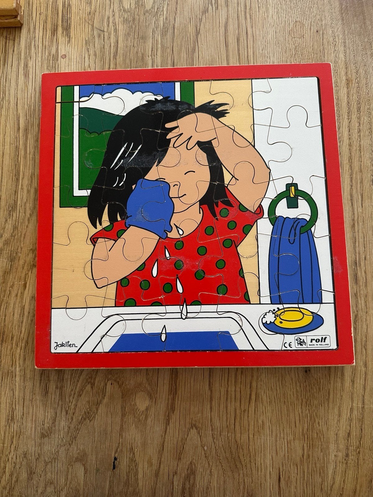 Houten puzzel meisje wast haar - Jaklien Rolf, 2 tot 4 jaar, Gebruikt, Ophalen of Verzenden, Van hout
