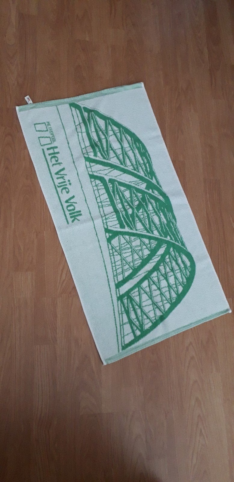 Vintage handdoek 'Het Vrije Volk' 82x45cm Made in Holland, Groen, Vintage, Gebruikt, Ophalen of Verzenden