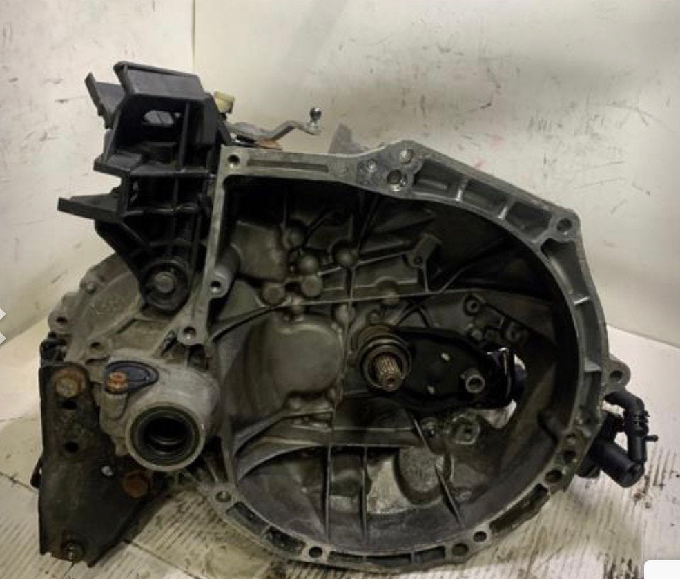 Versnellingsbak van Peugeot 207 1.6 16v €250,-, Nantes, Gebruikt, Ophalen of Verzenden, Info@peugeot.fr