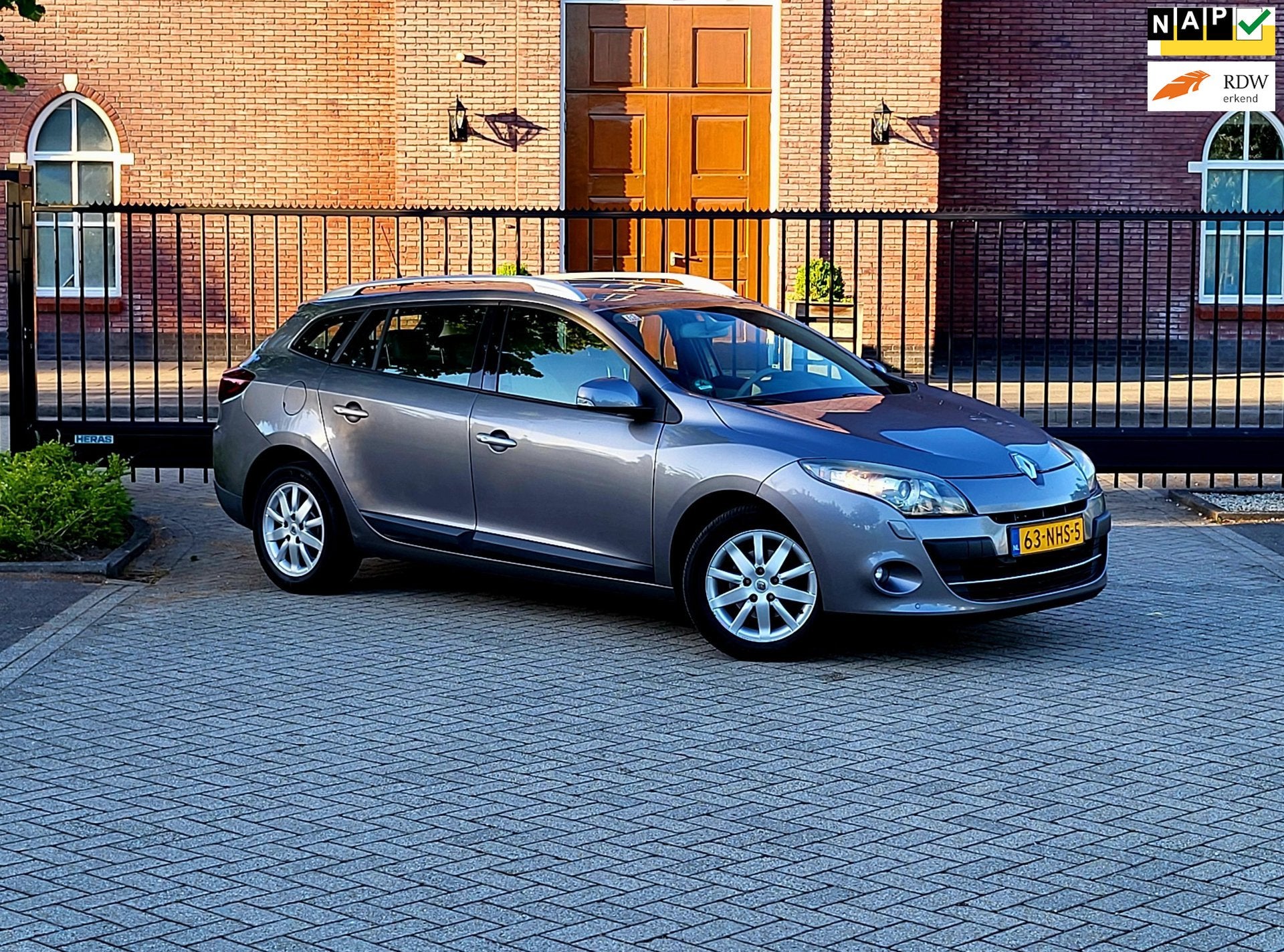 Renault Mégane Estate 2.0 Privilége / Automaat / Leer / Ai