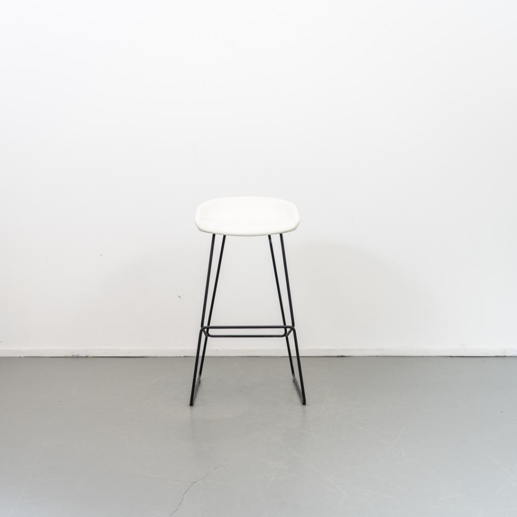 6 Hay about a stool AAS38 Wit leer 75 cm, Niet ingevuld, Niet ingevuld, Zo goed als nieuw, Leer