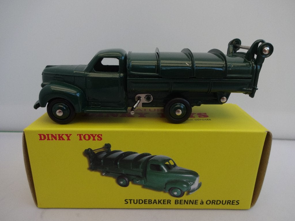 Studebaker Benne à Ordures nr: 25VS van Dinky Toys 1:64, Hobby en Vrije tijd, Modelauto's | 1:43, Ophalen of Verzenden, Nieuw