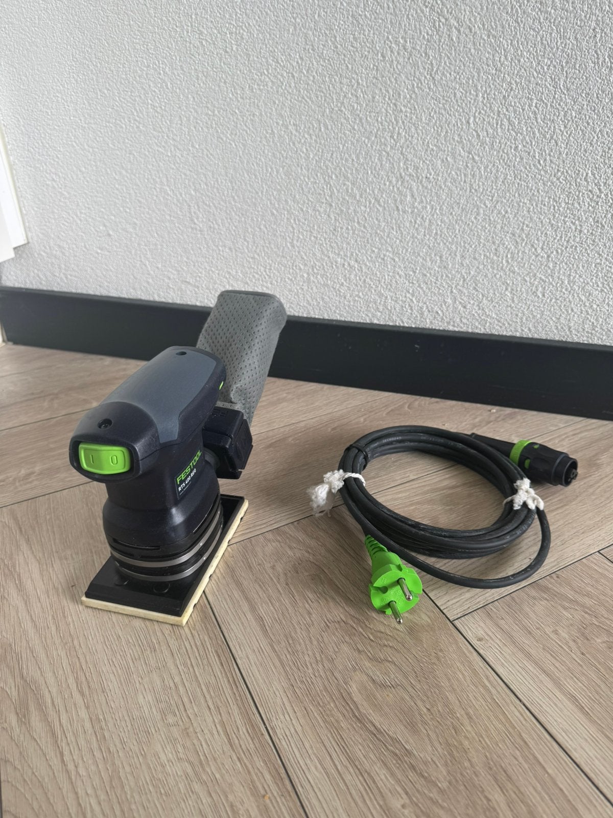 Festool RTS 400 REQ-Plus Vlakschuurmachine, Doe-het-zelf en Verbouw, Gereedschap | Schuurmachines, Ophalen, Zo goed als nieuw