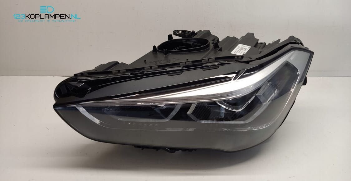 BMW X1 F48 Facelift LCI Full Led koplamp links, Ophalen, Gebruikt, -, -