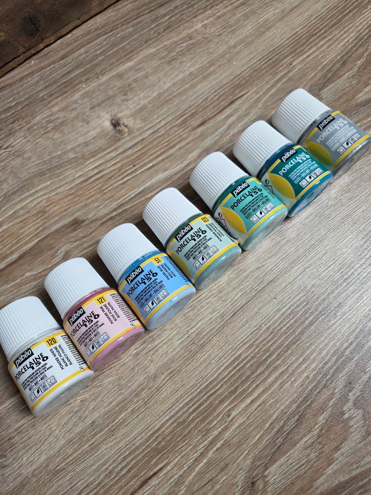Porselein verf Porcelaine 150 verfset - Diverse kleuren, Hobby en Vrije tijd, Schilderen, Ophalen of Verzenden, Zo goed als nieuw