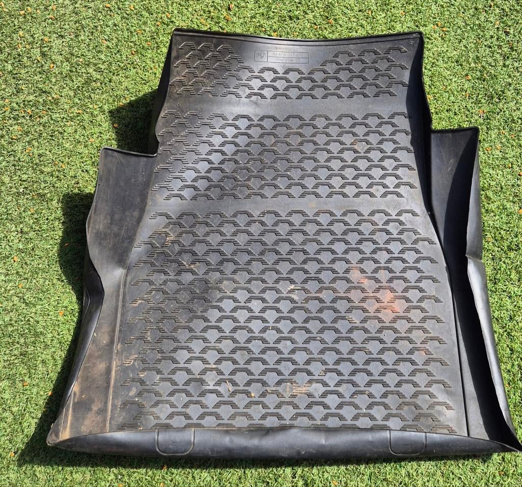 BMW E90 Kofferbakmat 51 47 0 397 600 - Rubber, Ophalen of Verzenden, Gebruikt
