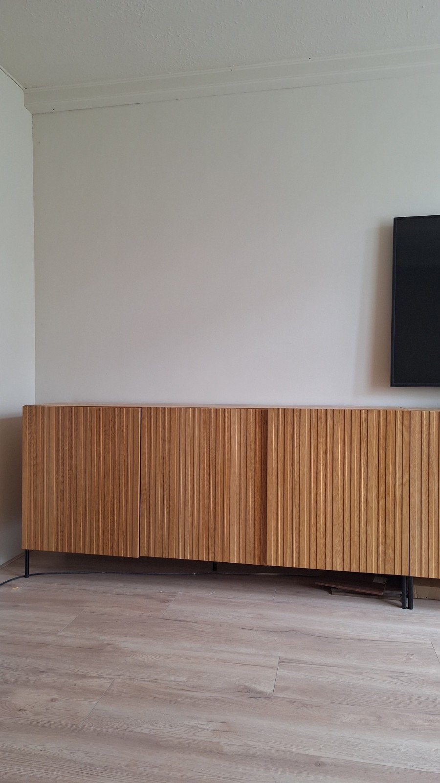 Woood Gravure dressoir 180x70cm, Ophalen, Gebruikt, 25 tot 50 cm