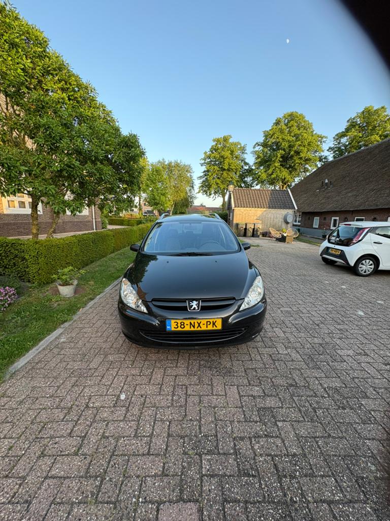 Peugeot 307 2.0 16V SW 2004, Auto's, Voorwielaandrijving, 1330 kg, 136 pk, 4 cilinders